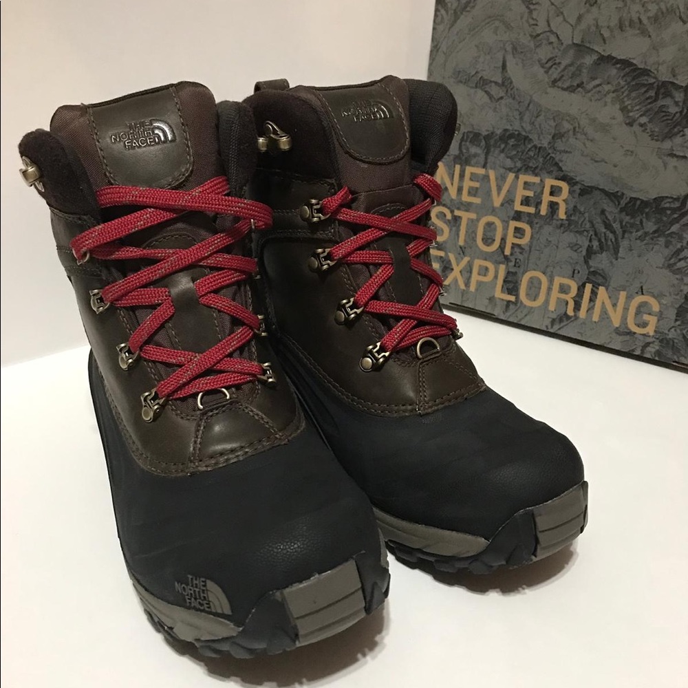 The North Face Men's Chilkat II Luxe Boots TNF